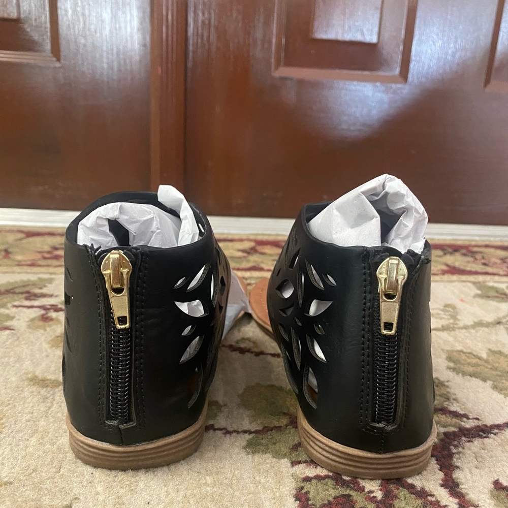 Cityclassified Women’s Flat - Picture 4 of 6